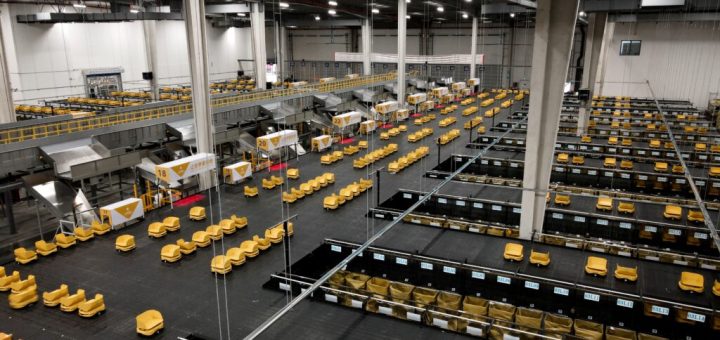 Triediace roboty zvýšujú kapacitu plnenia objednávok