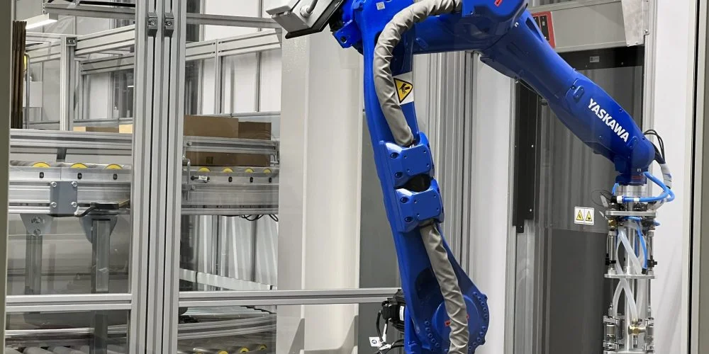 Roboti ovládaní umelou inteligenciou pridelení do portfólia