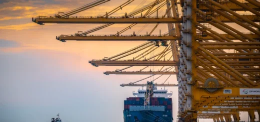 Nová námorná trasa má transformovať obchod