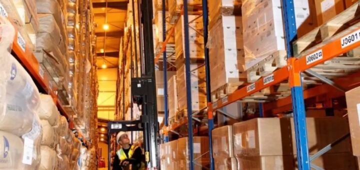 50. narodeniny pre Flexi Narrow Aisle