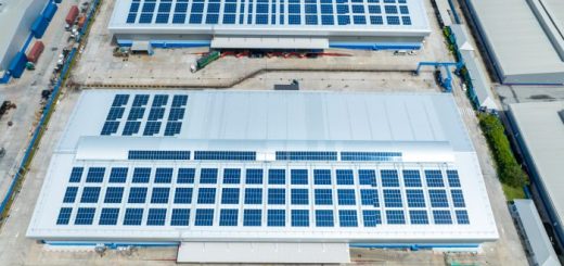 Prepravná spoločnosť sa snaží znížiť náklady na elektrinu na polovicu pomocou solárnej energie