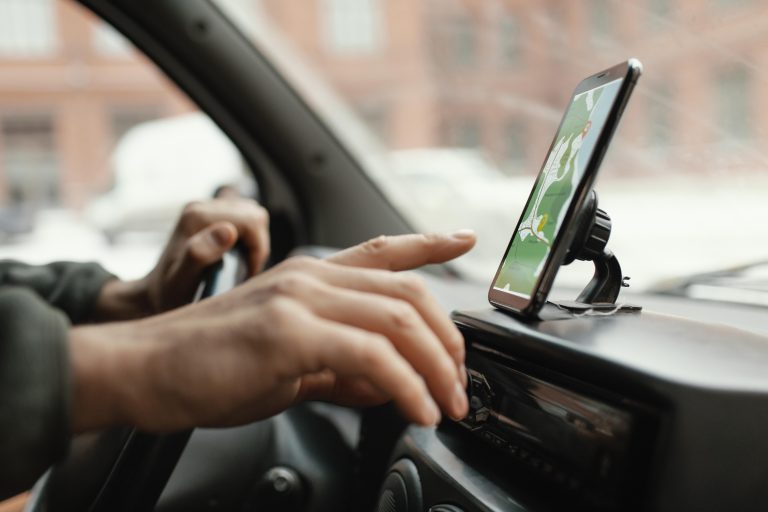 Odosielajte chytrejšie: Premena GPS dát na lepšie trasovanie