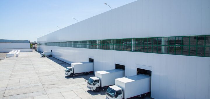 Dátová automatizácia môže znížiť riziko investícií v sklade