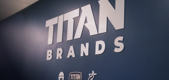 Prepojené vykonávanie zvyšuje odolnosť distribúcie Titan Brands
